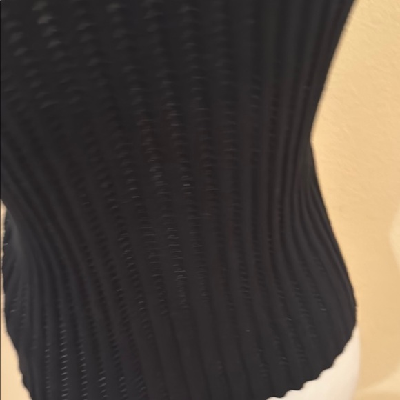 Black Ribbed Button-Up Top - Picture 3 of 6